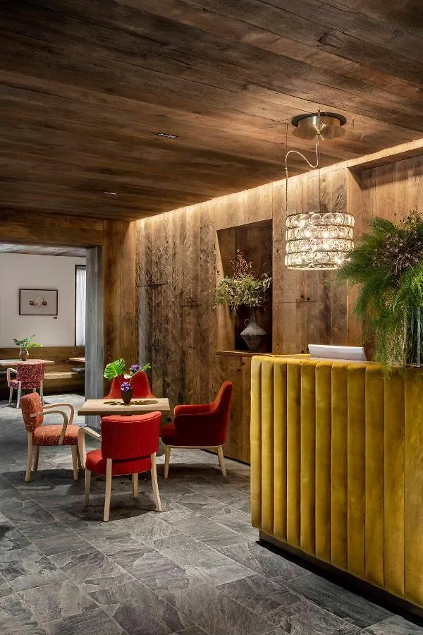 Hotel De Len Cortina dʼAmpezzo